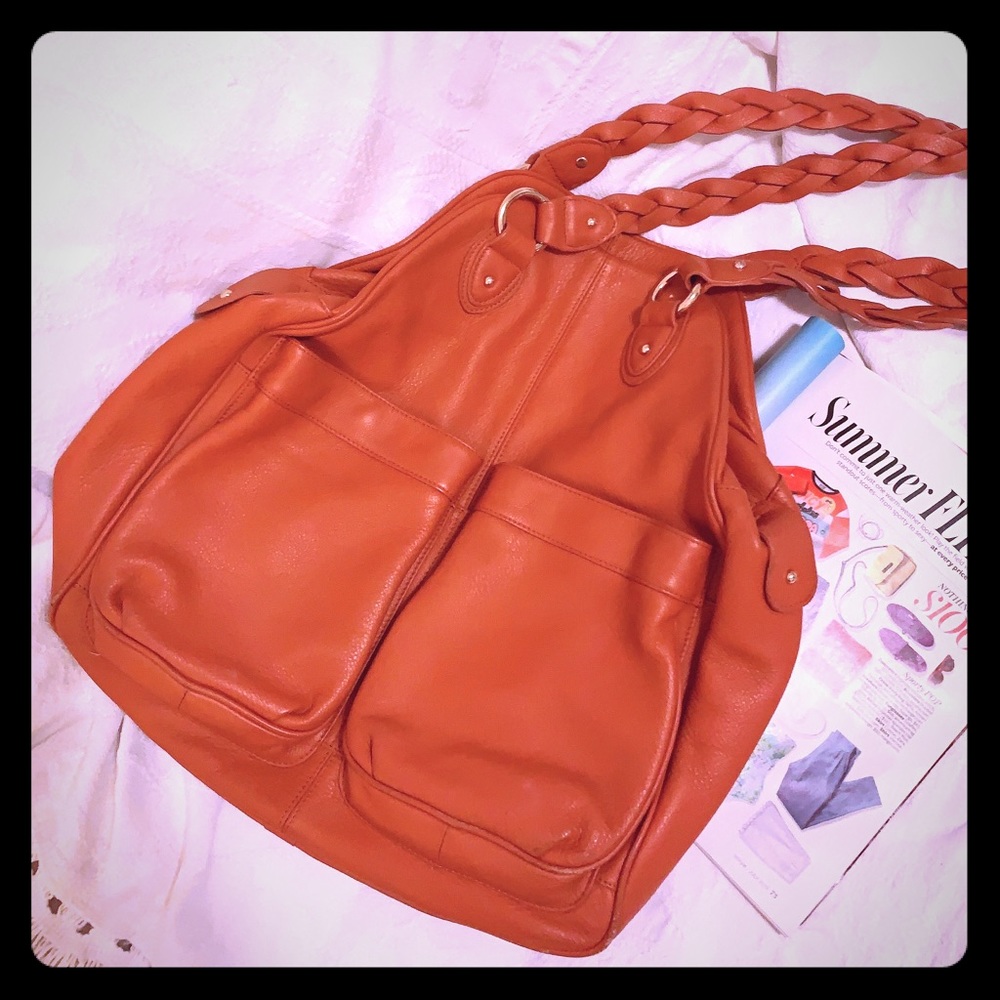 BODHI genuine leather bag. Versatile & Stylish